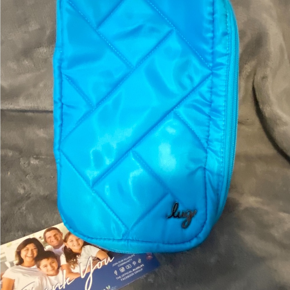Lug Hover Cosmetics Case NWOT Sky Blue
